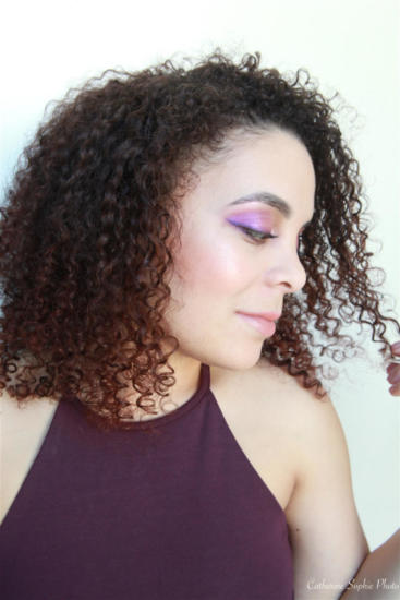 Photography of a young brunette woman